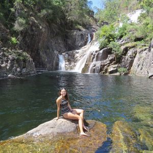 Meet your Posher, Larissa